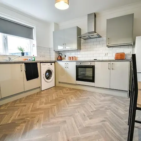 Woodcock House 3 Bedrooms Workstays Uk בית נופש Lackenby