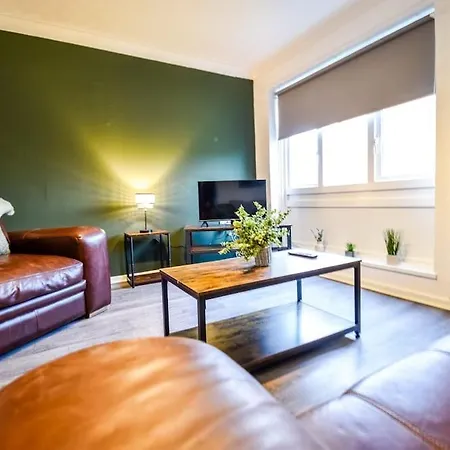 Woodcock House 3 Bedrooms Workstays Uk בית נופש Lackenby